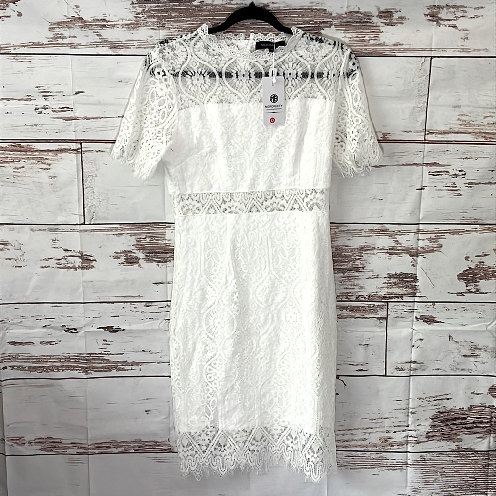 🤍 Lace Dress